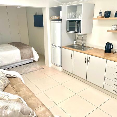 White Waves Beach House Bloubergstrand Kültér fotó