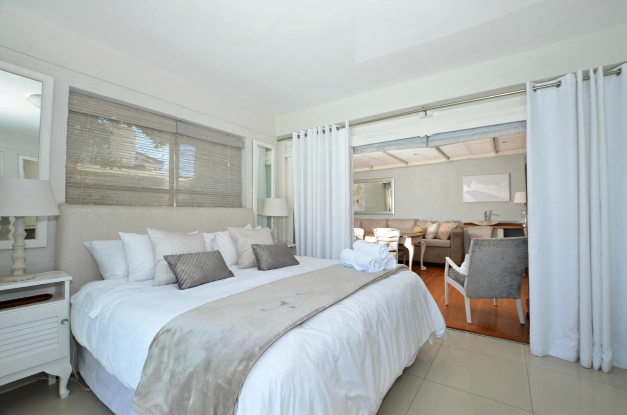 White Waves Beach House Bloubergstrand Kültér fotó